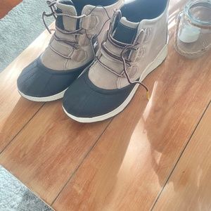 Sorel waterproof boots